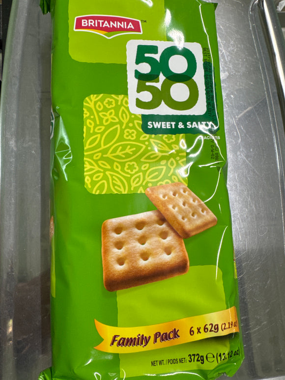 Britannia fifty fifty Family Pack