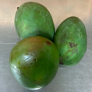 Green mango approximately 1 lb